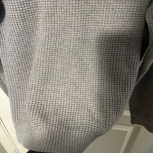 Wilfred Waffle Knit Sweater 🌟 - Picture 8 of 9